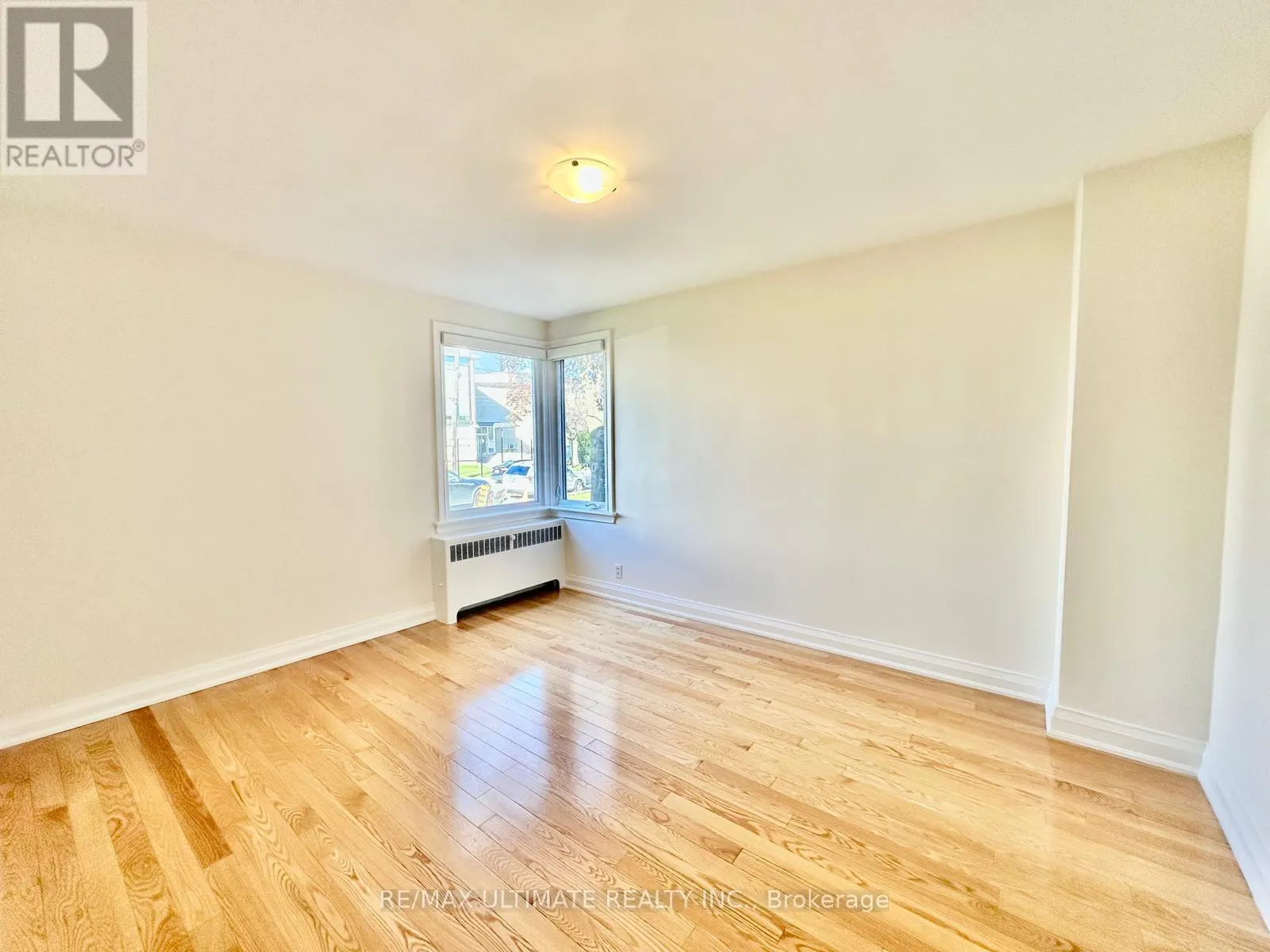 3 - 5 WARWICK AVENUE