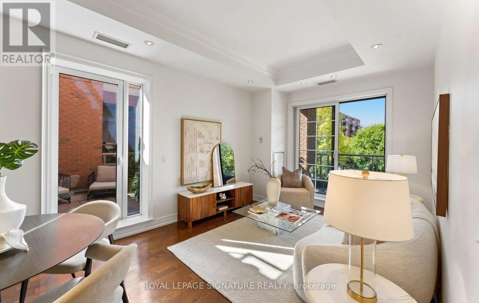 337 - 21 BURKEBROOK PLACE