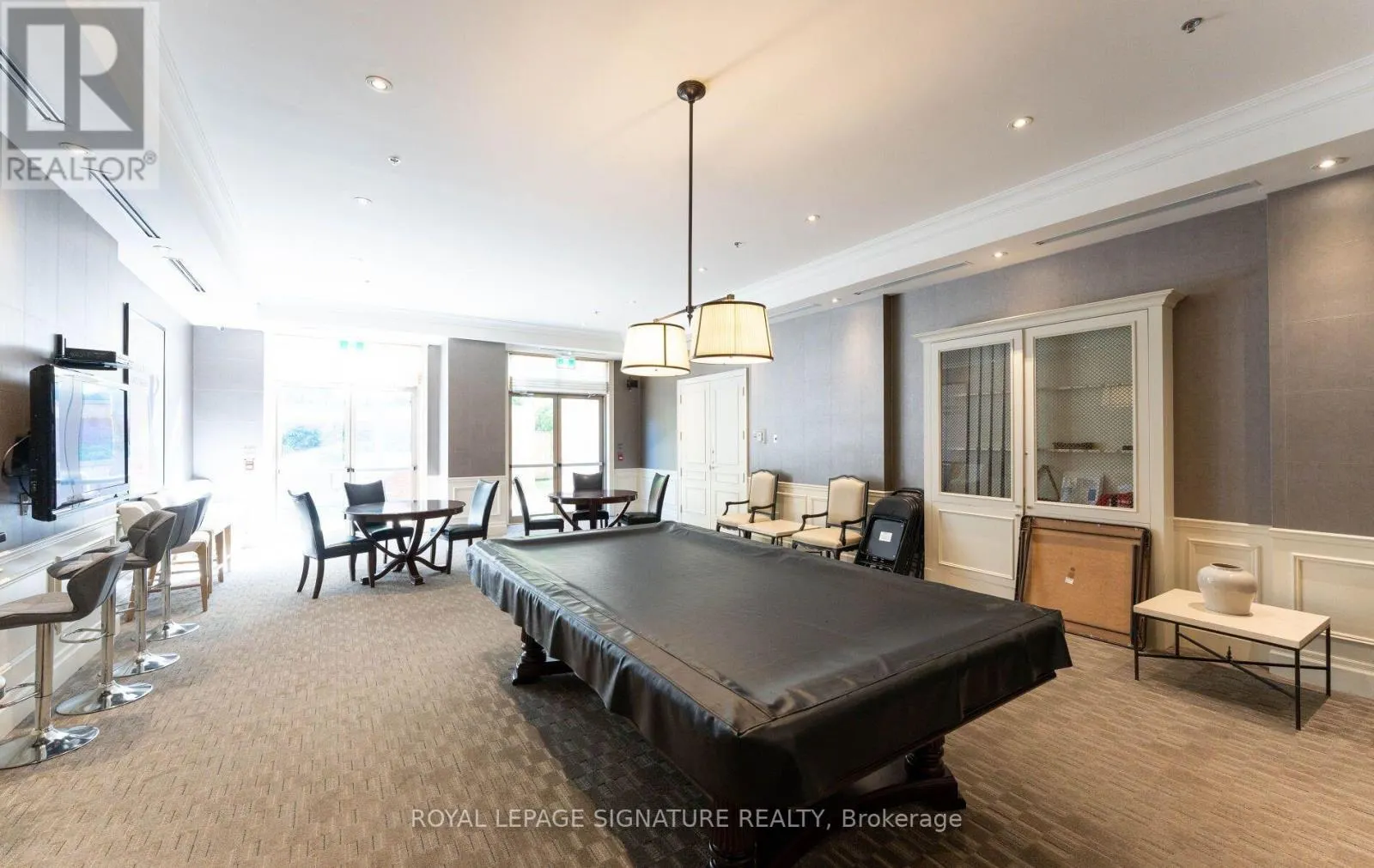 337 - 21 BURKEBROOK PLACE