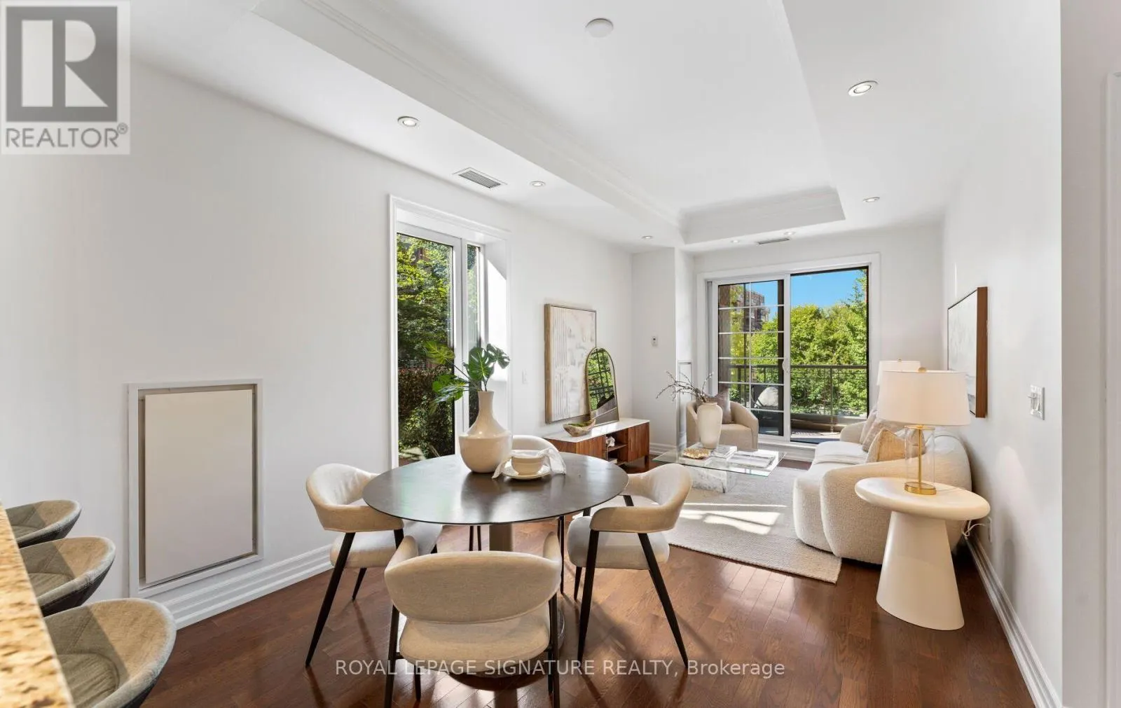 337 - 21 BURKEBROOK PLACE
