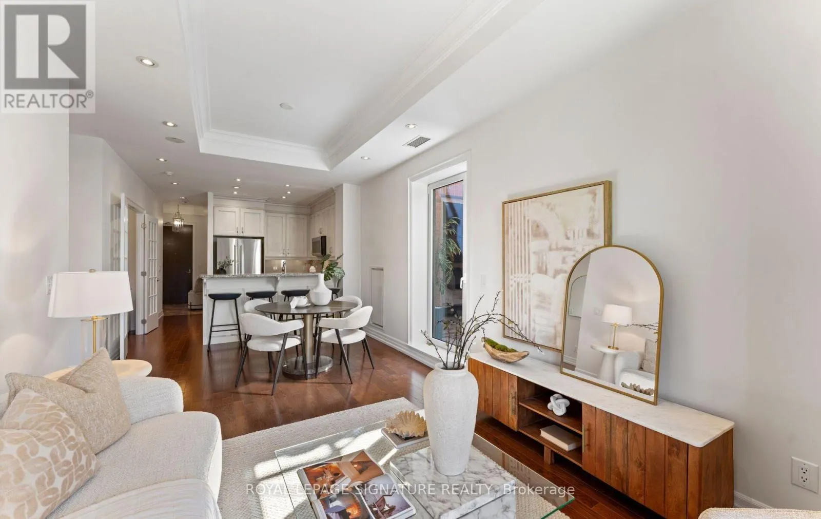 337 - 21 BURKEBROOK PLACE