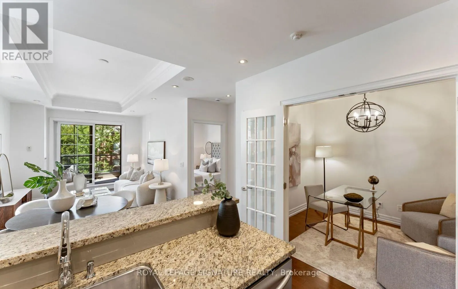 337 - 21 BURKEBROOK PLACE
