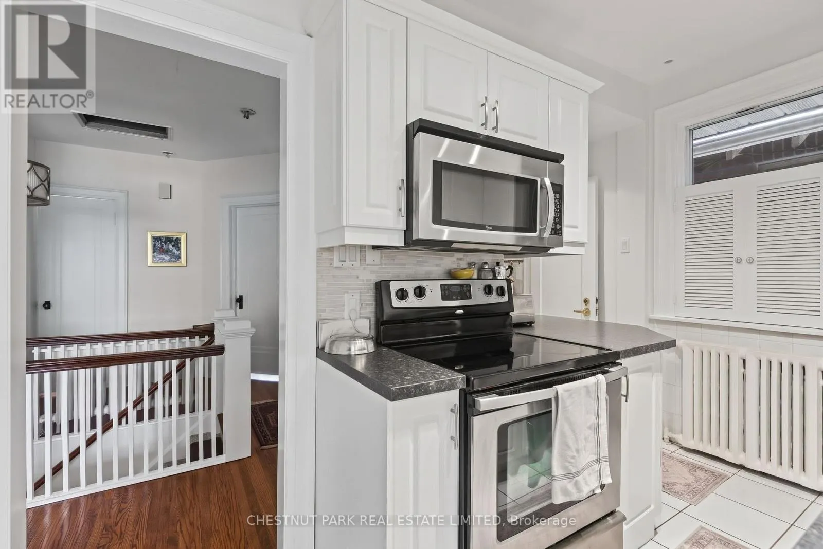 UPPER - 44 GLEN ECHO ROAD