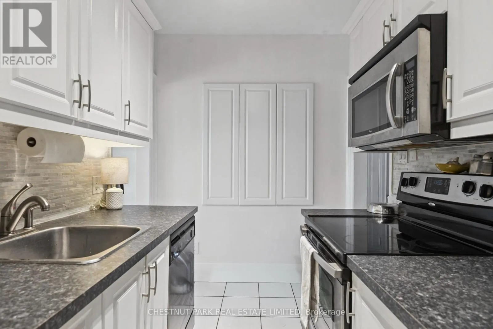 UPPER - 44 GLEN ECHO ROAD