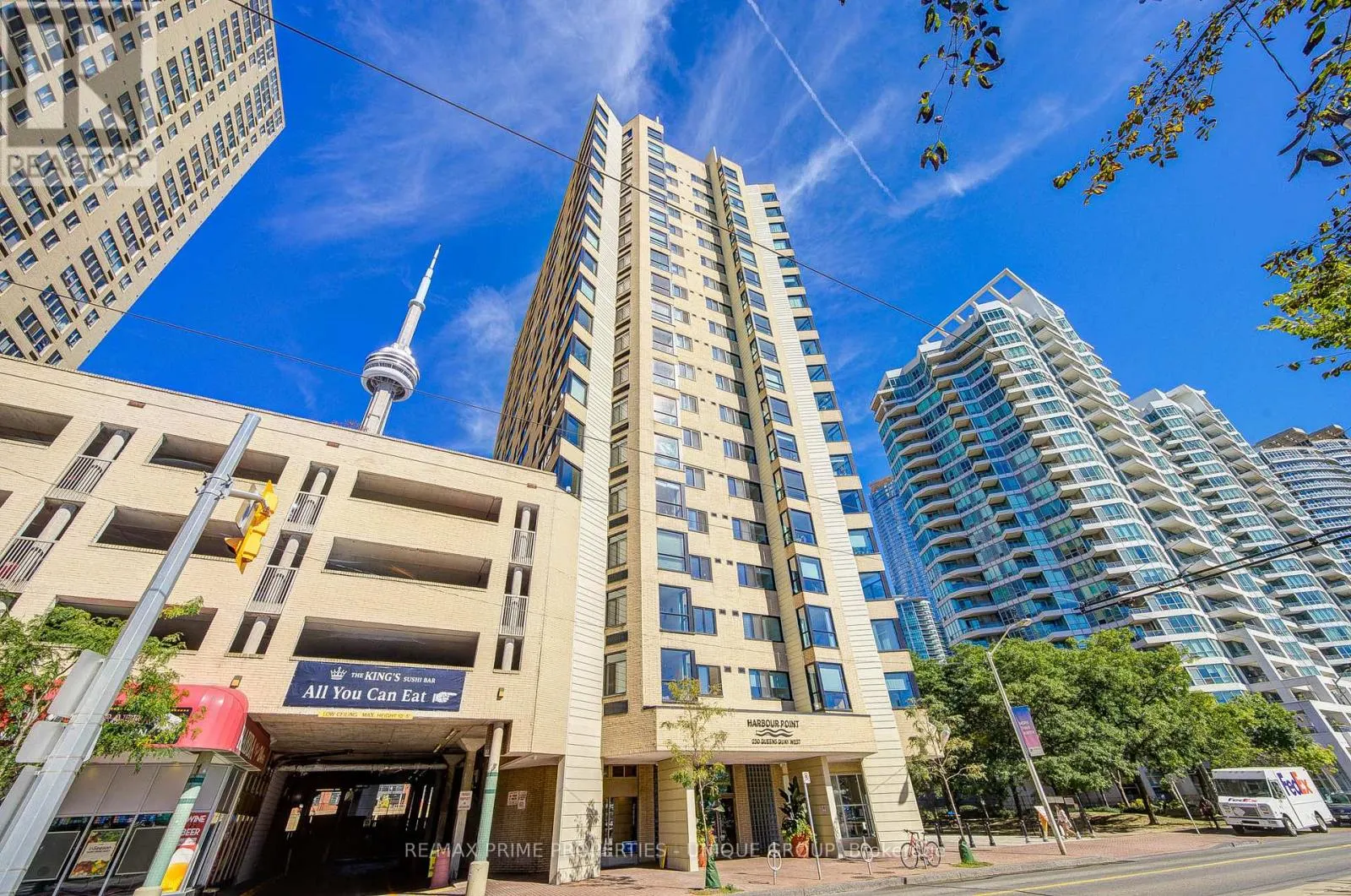 301 - 250 QUEENS QUAY W