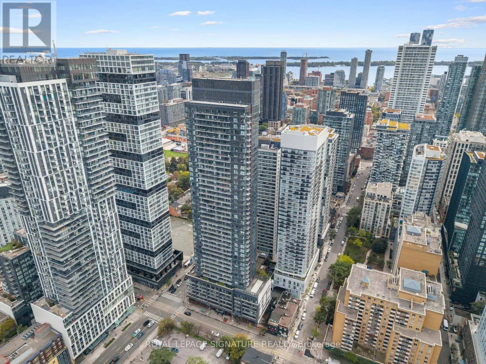 505 - 159 DUNDAS STREET E