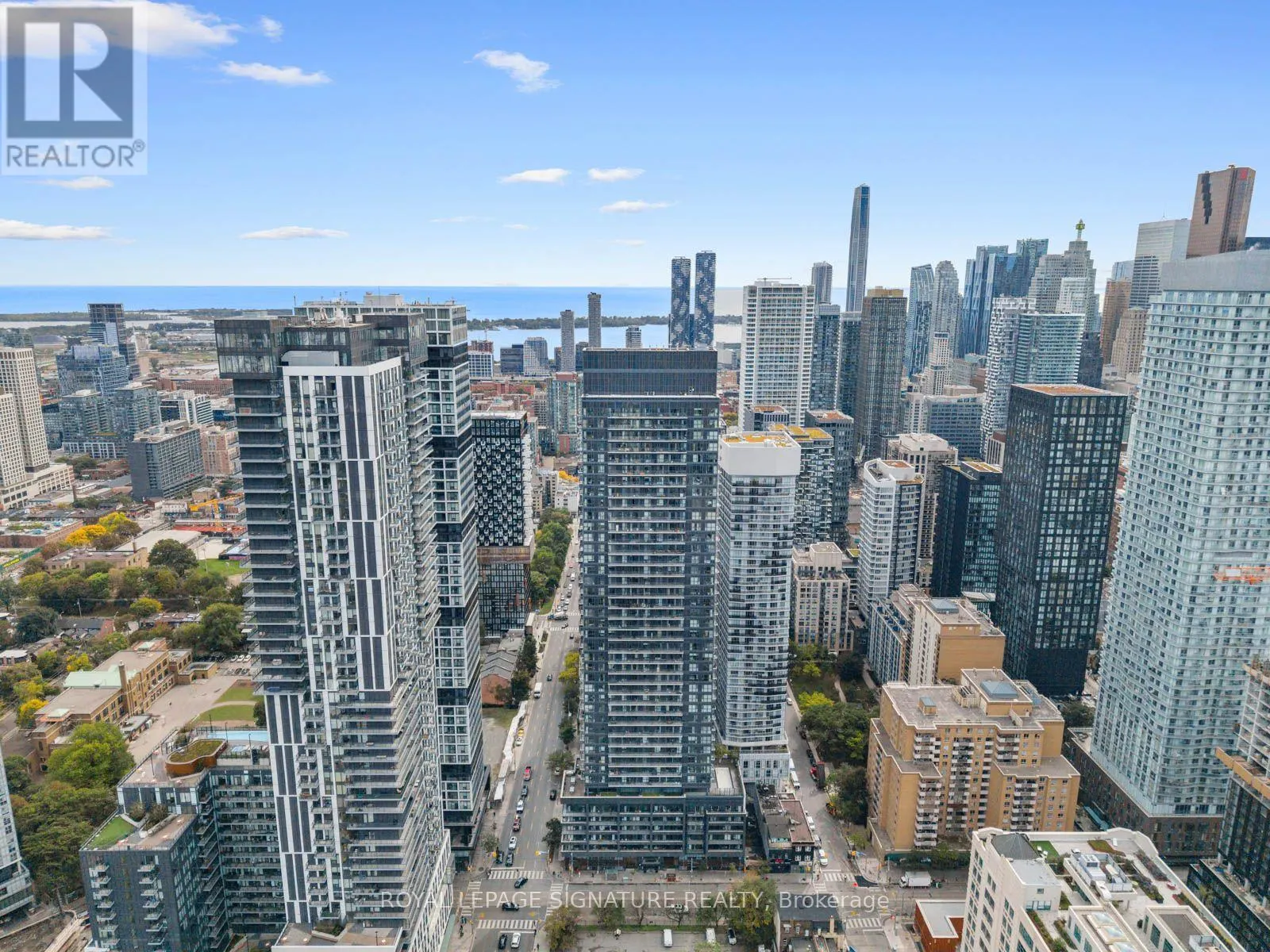 505 - 159 DUNDAS STREET E