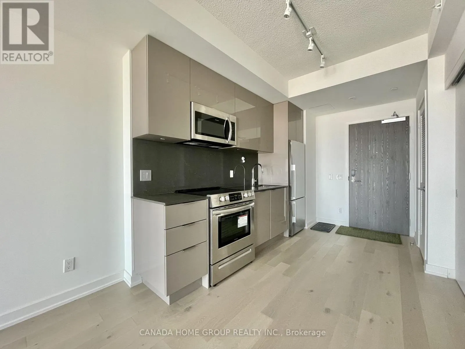 3201 - 25 RICHMOND STREET E