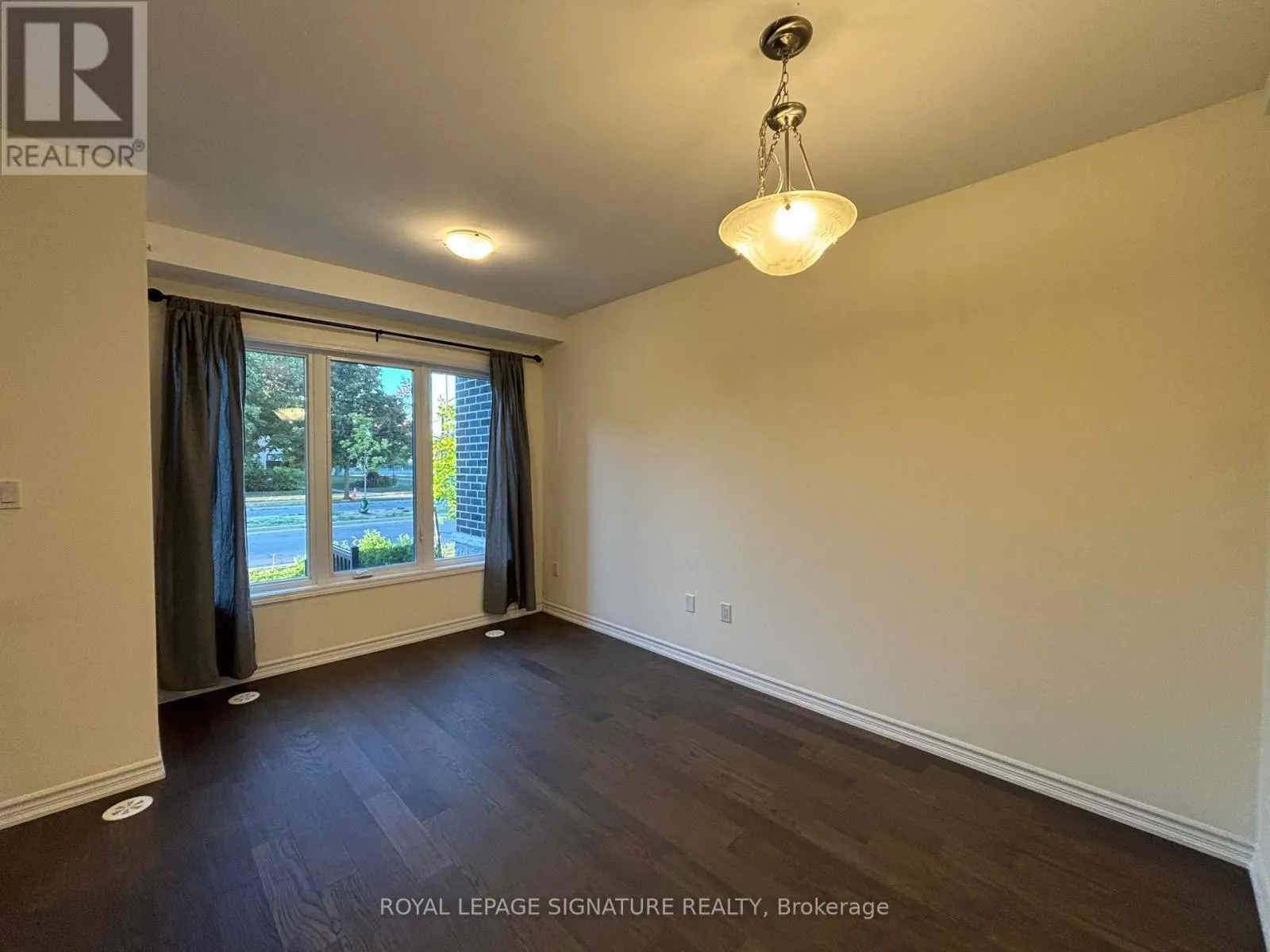 1B CLINTWOOD GATE