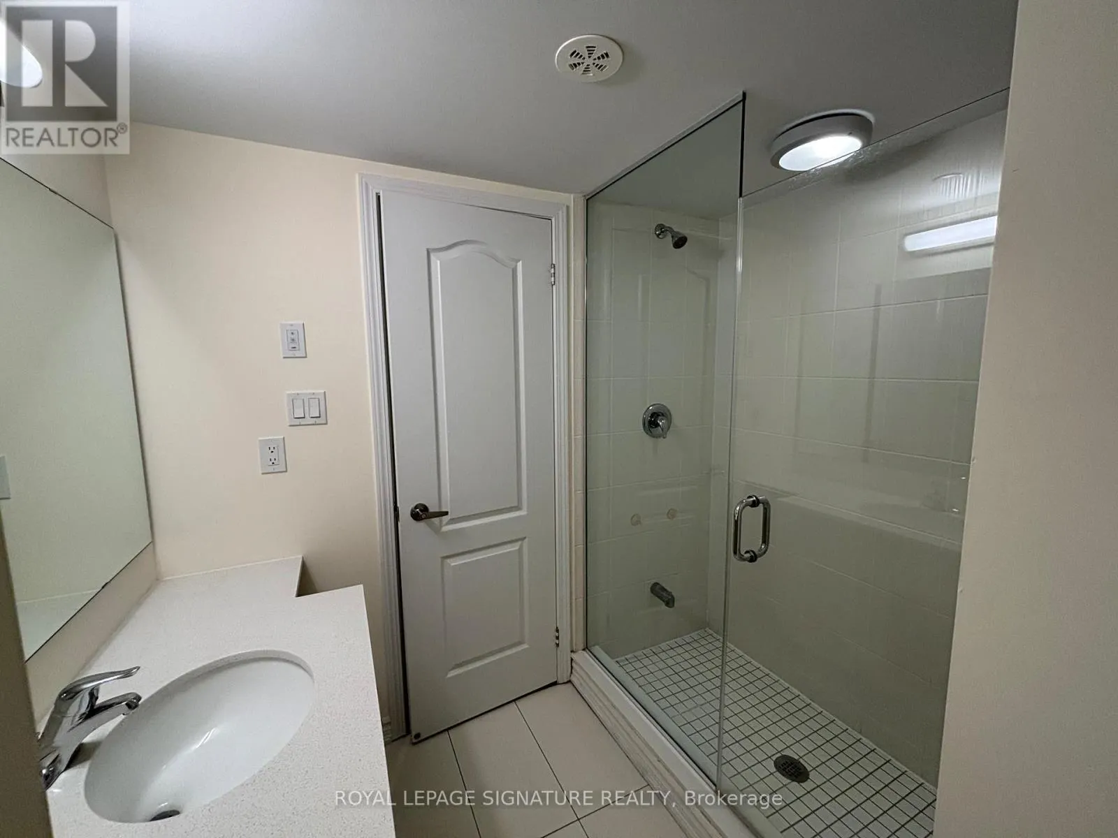1B CLINTWOOD GATE