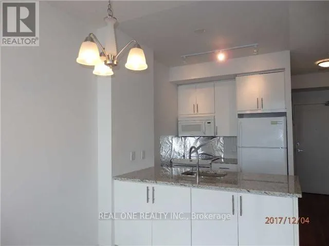 2203 - 70 FOREST MANOR ROAD