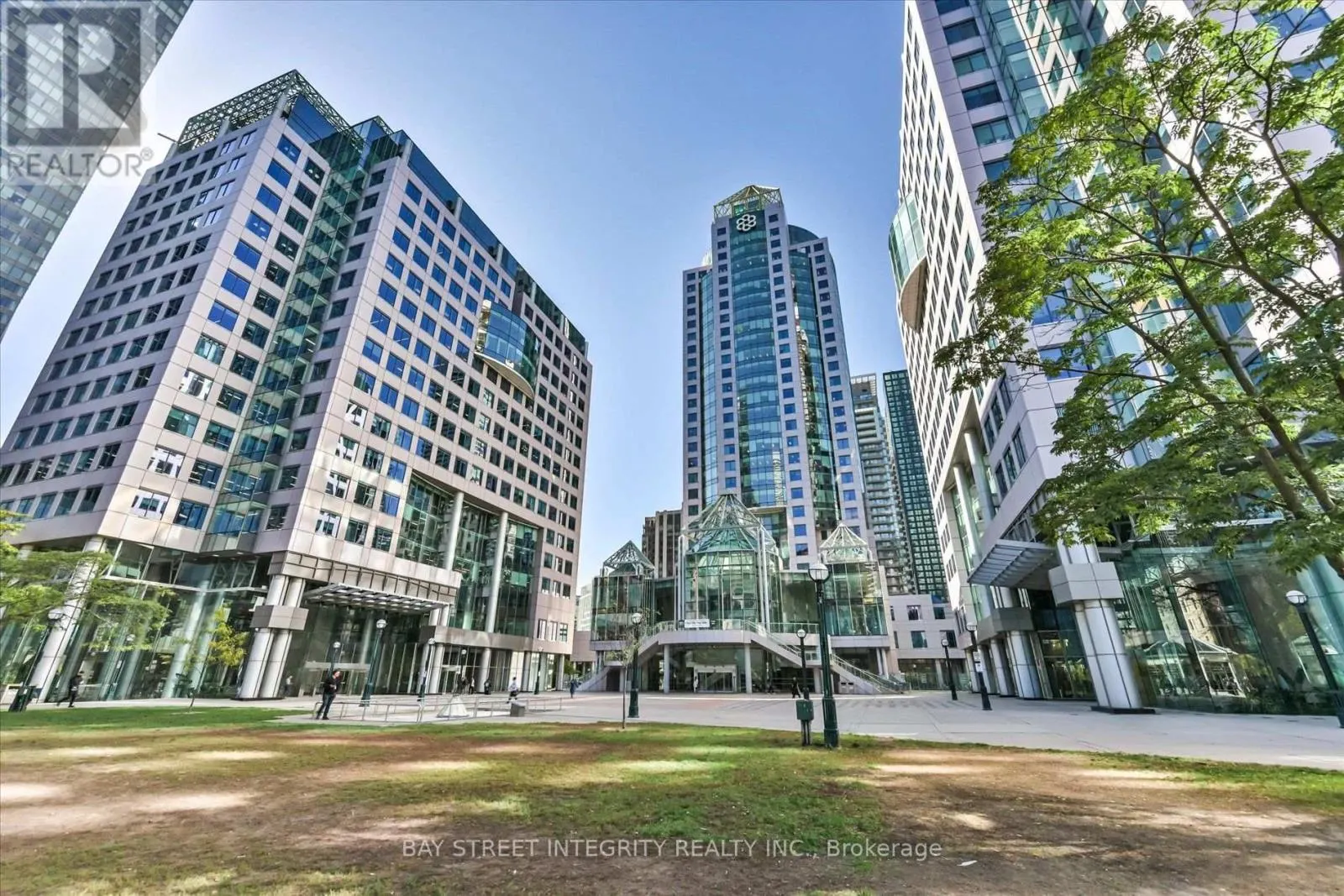 1403 - 224 KING STREET W