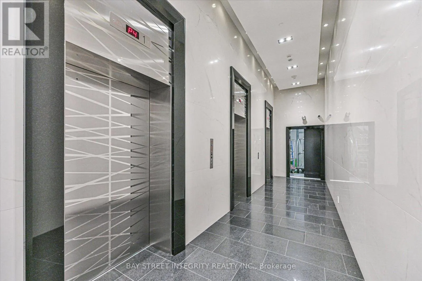 1403 - 224 KING STREET W