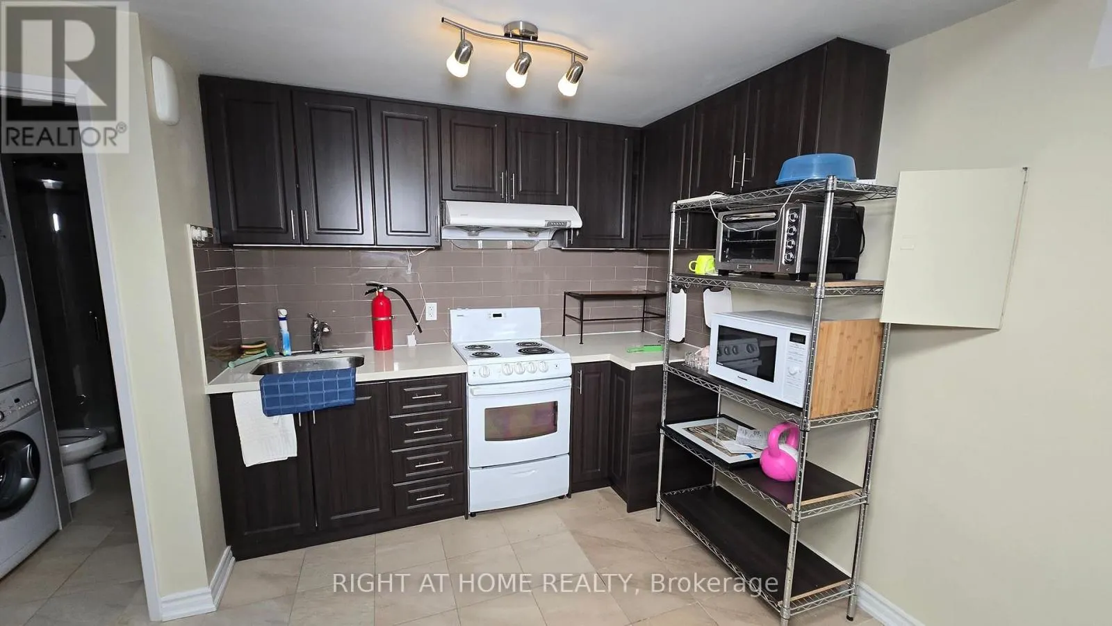 2150 YONGE STREET