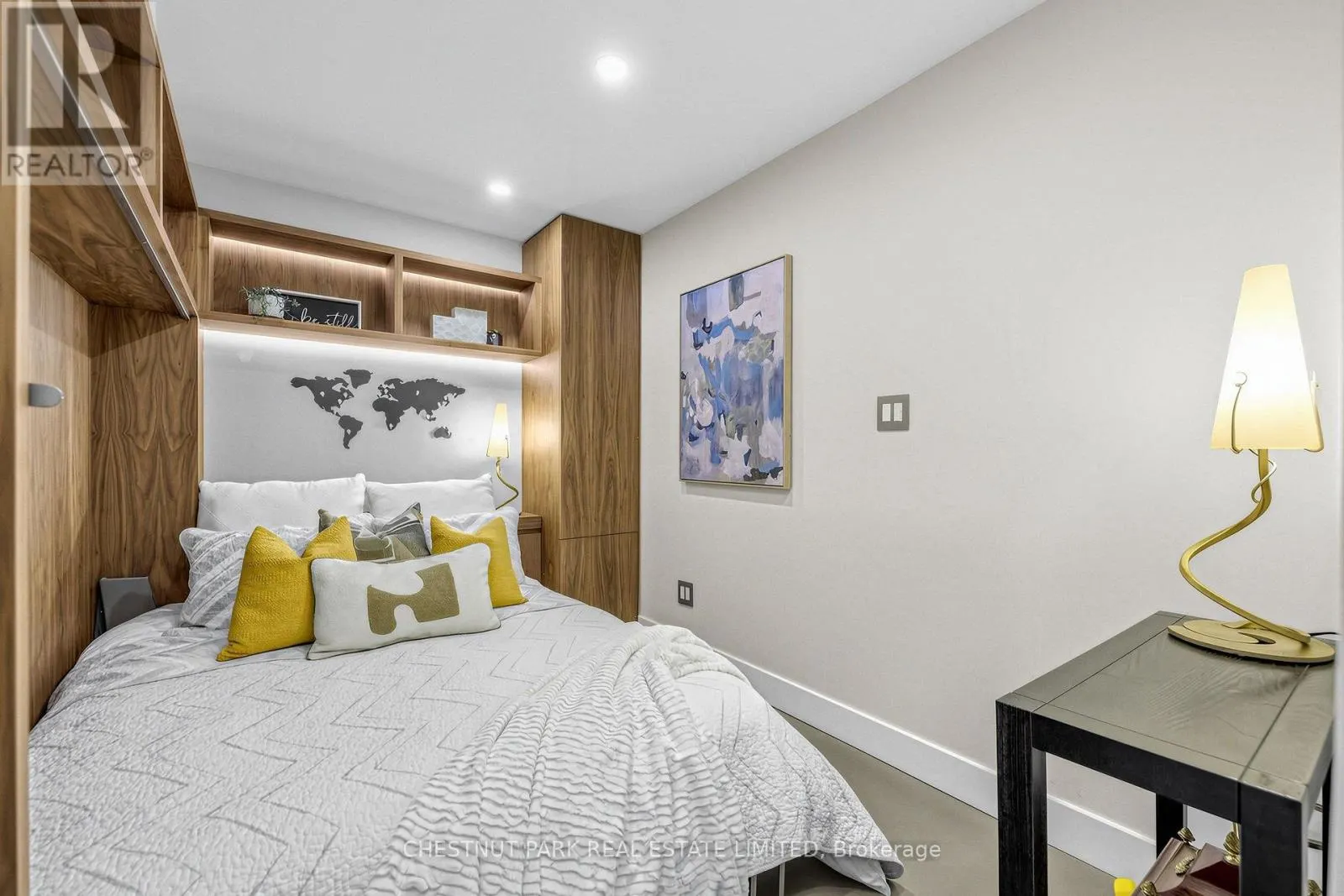 105 - 1177 YONGE STREET