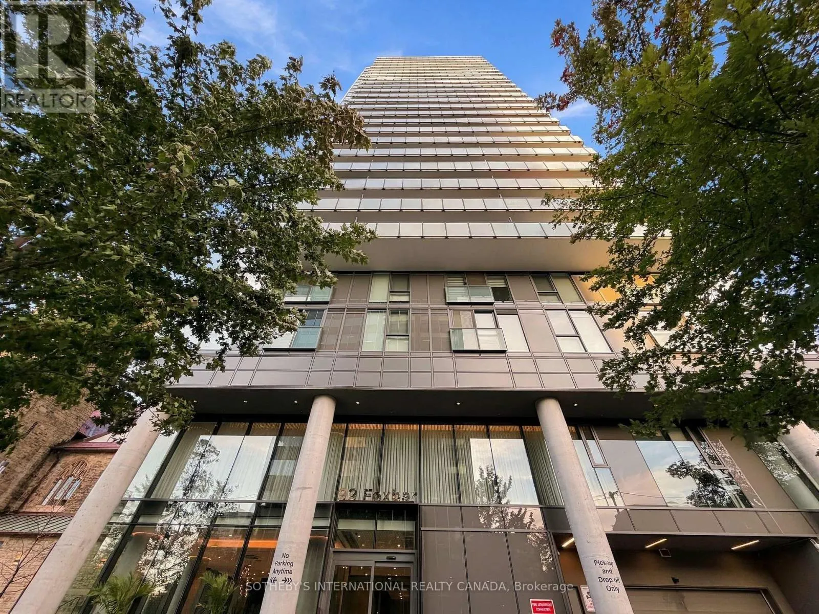1310 - 99 FOXBAR ROAD