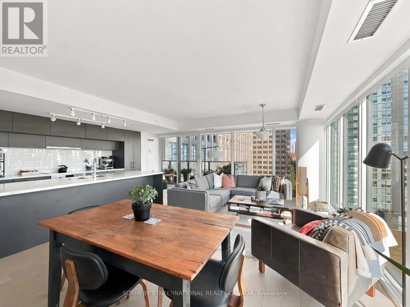 1310 - 99 FOXBAR ROAD