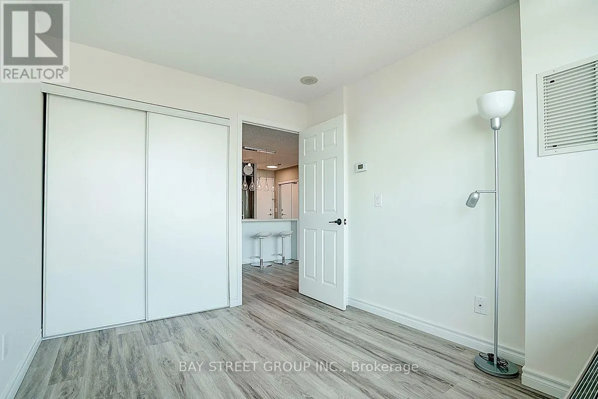 PH3 - 5500 YONGE STREET
