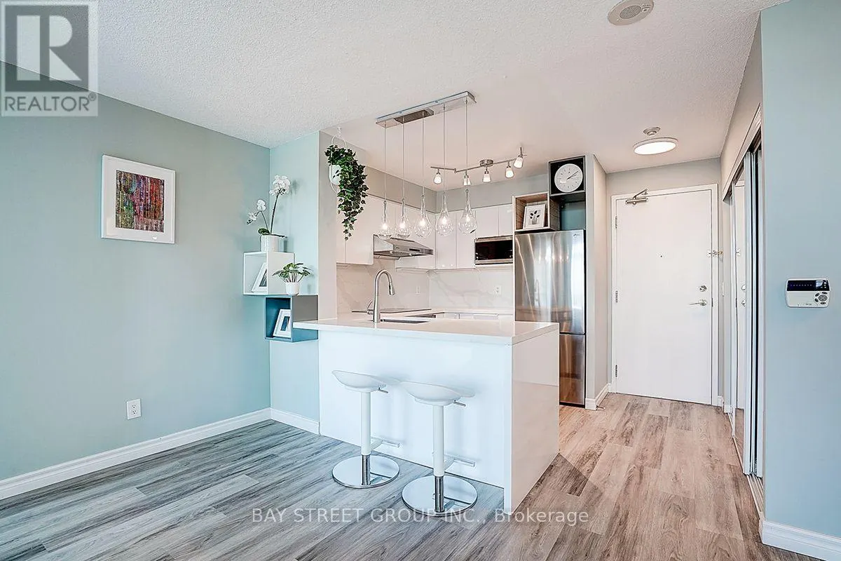 PH3 - 5500 YONGE STREET