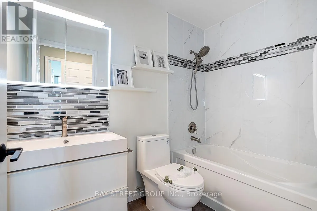 PH3 - 5500 YONGE STREET