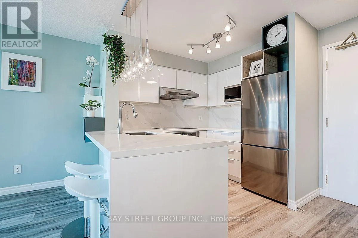PH3 - 5500 YONGE STREET