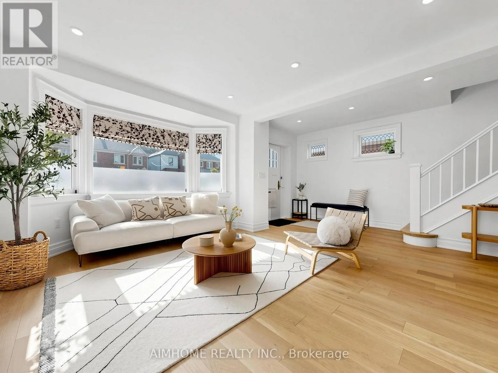 280 FAIRLAWN AVENUE