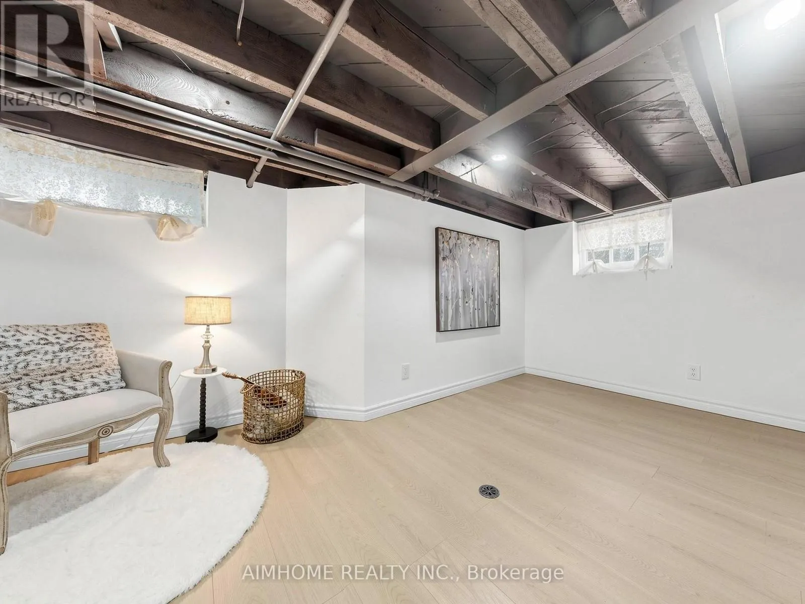 280 FAIRLAWN AVENUE