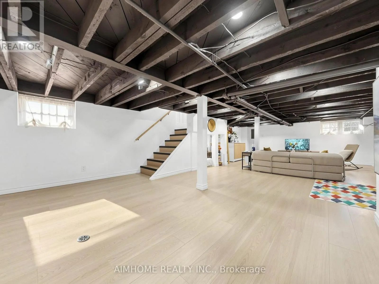 280 FAIRLAWN AVENUE