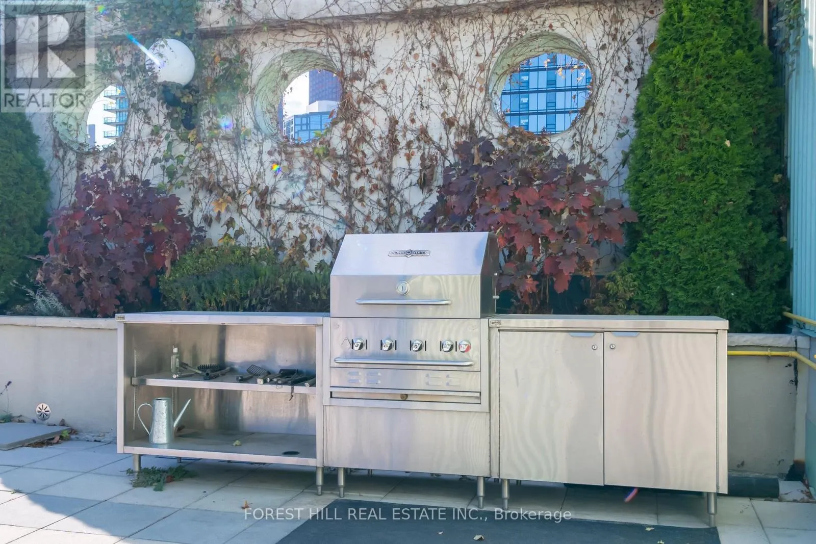 701 - 115 RICHMOND STREET E