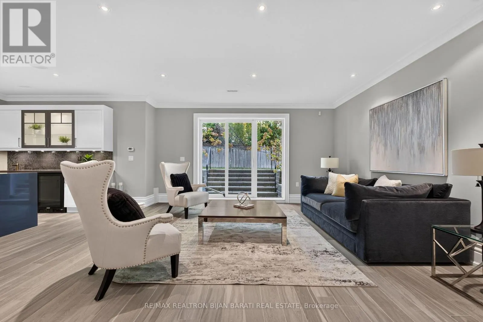 34 FLAREMORE CRESCENT