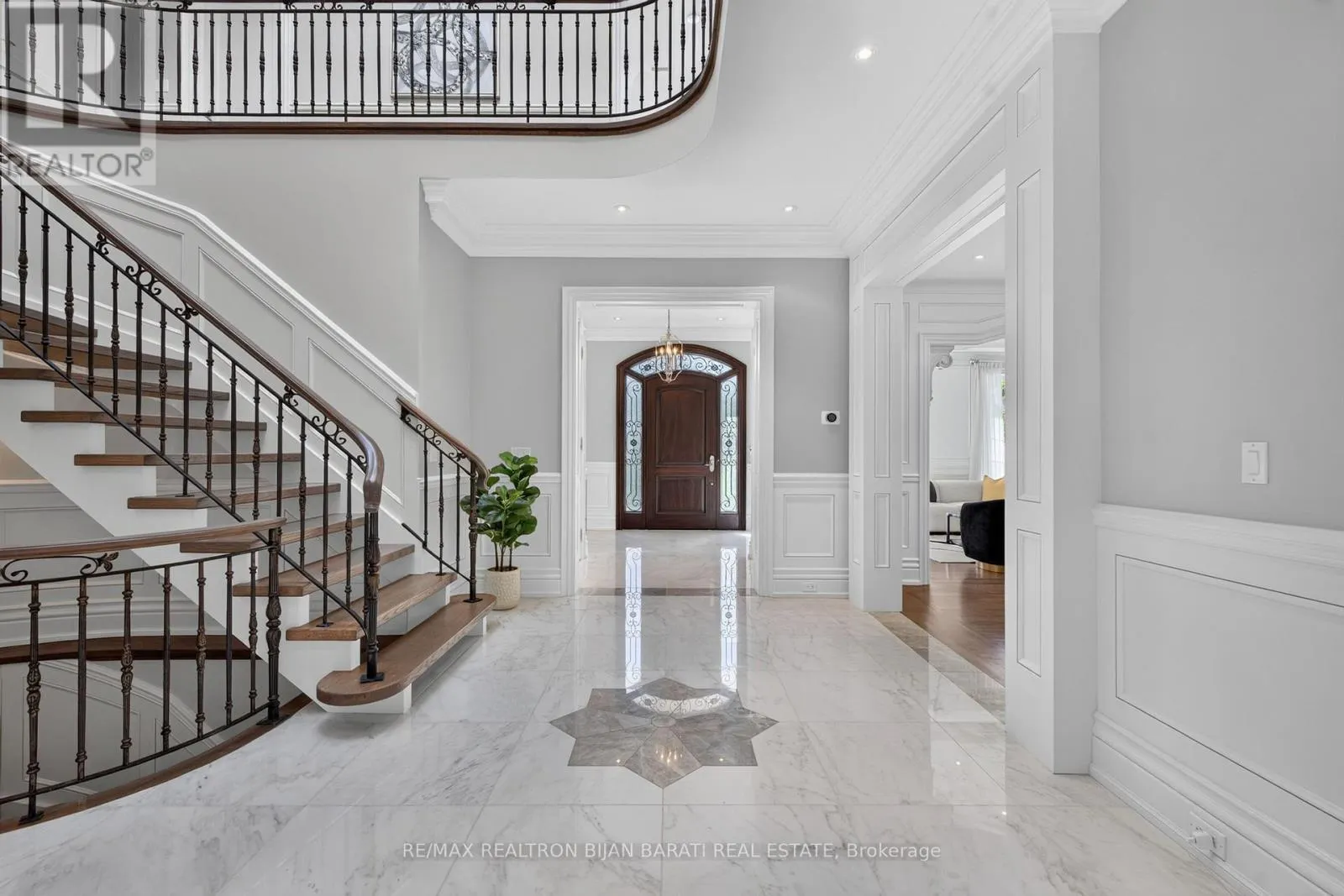 34 FLAREMORE CRESCENT