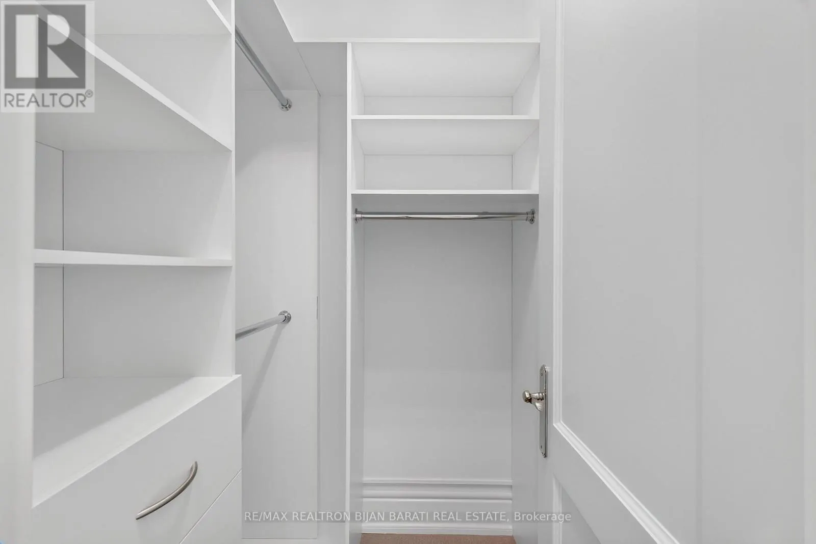 34 FLAREMORE CRESCENT