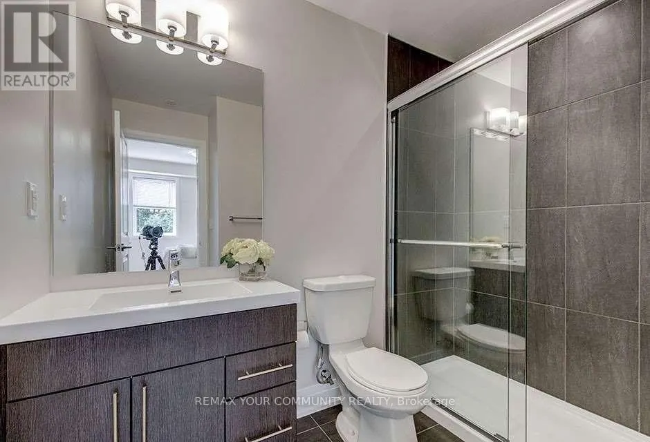 TH08 - 780 SHEPPARD AVENUE