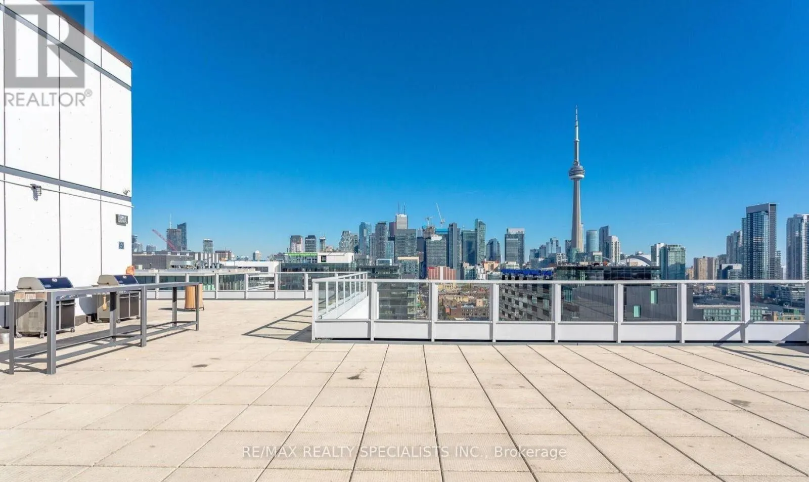 519 - 700 KING STREET W