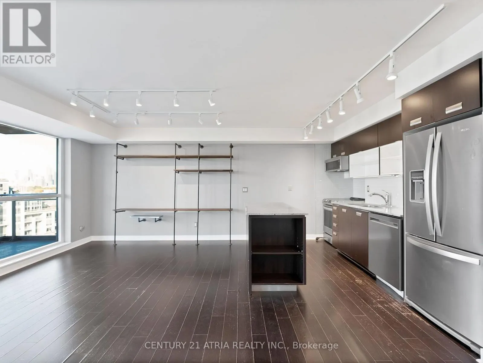 1205 - 80 WESTERN BATTERY ROAD