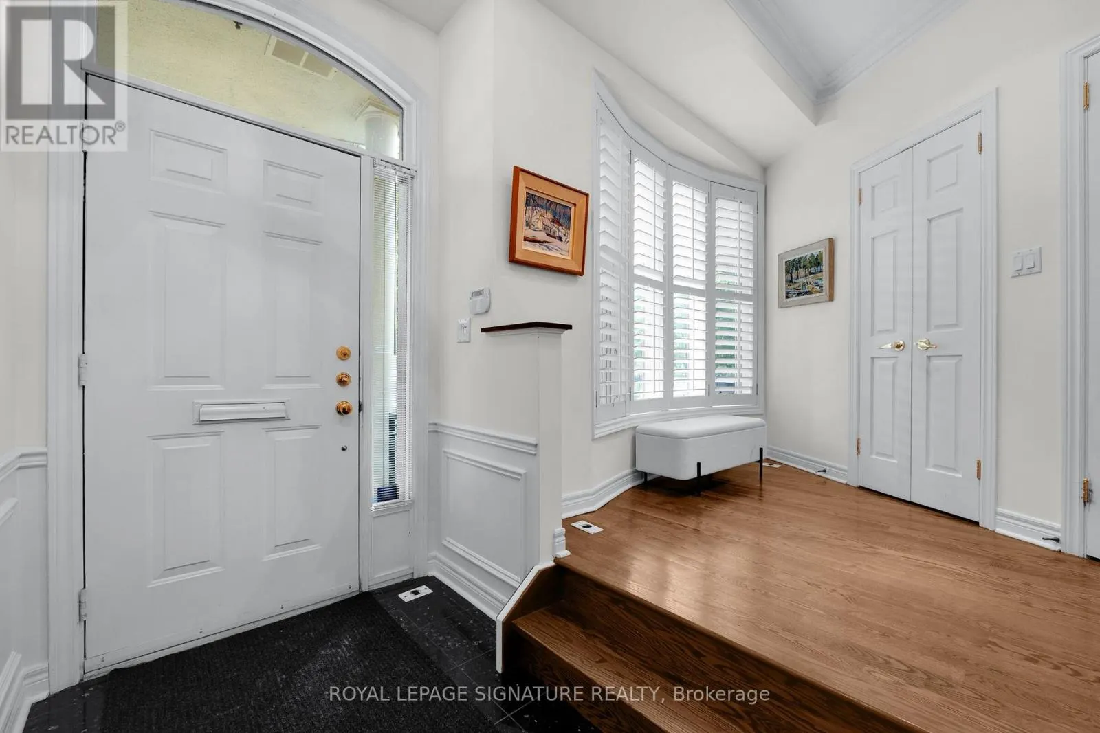 104 PLEASANT BOULEVARD