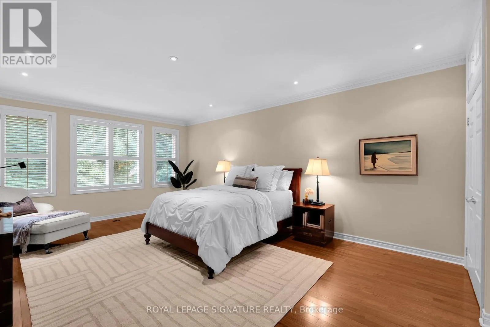 104 PLEASANT BOULEVARD