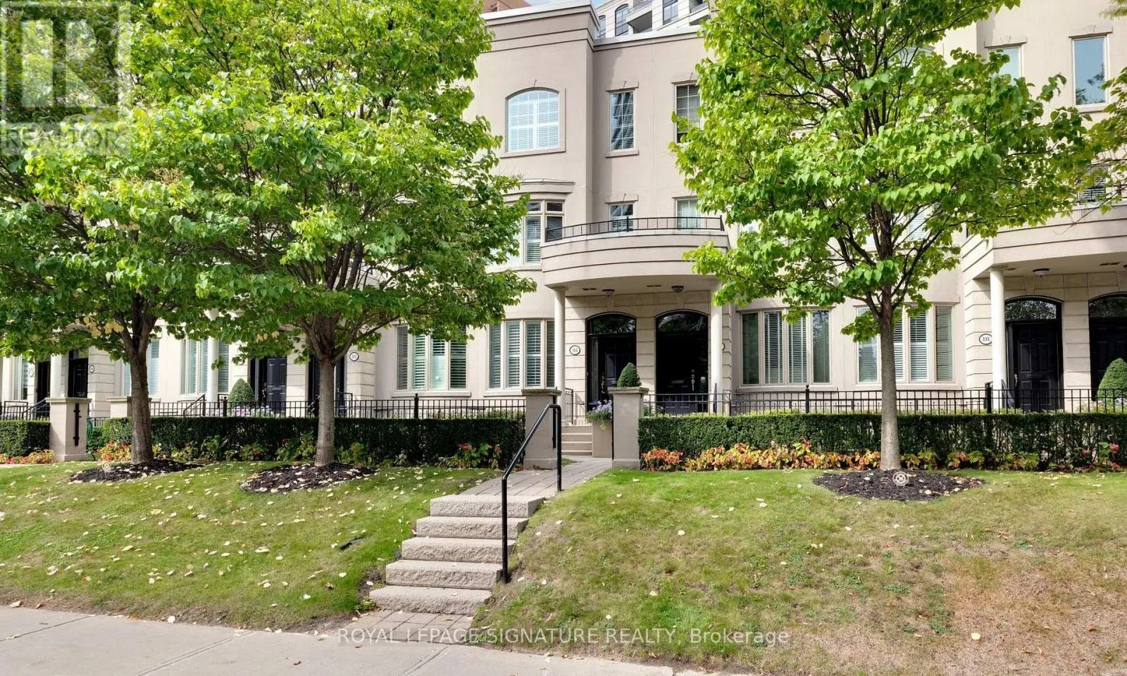 104 PLEASANT BOULEVARD