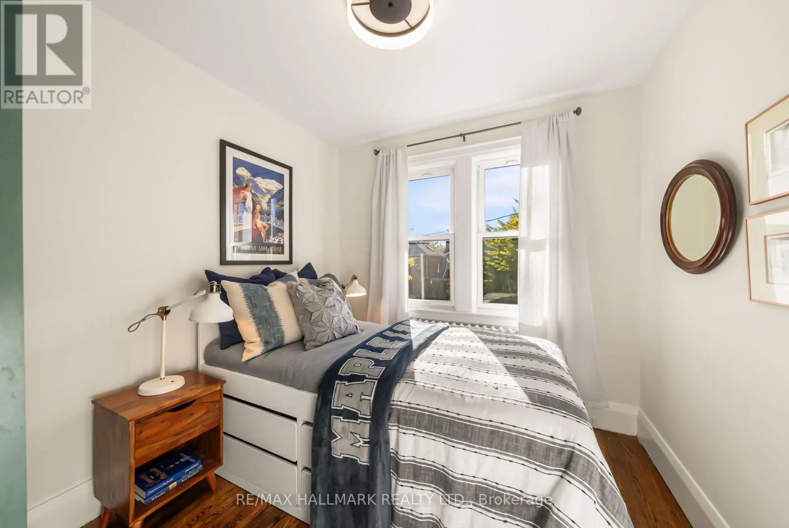 39 THURSTON ROAD