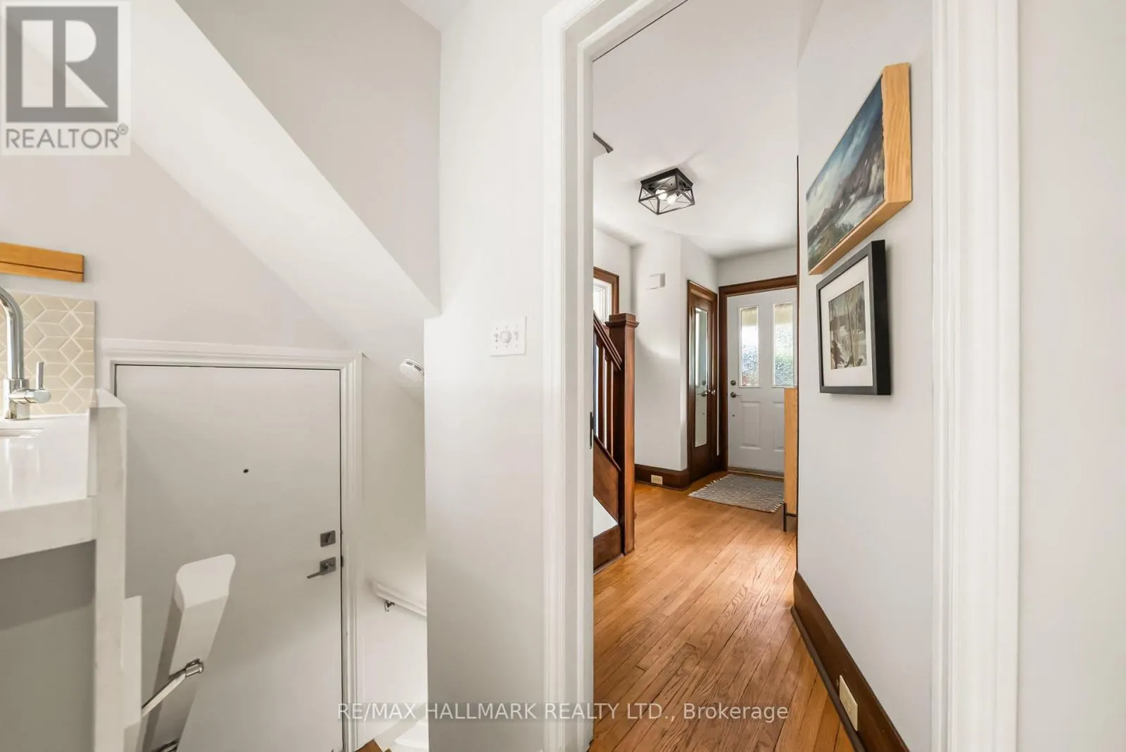 39 THURSTON ROAD