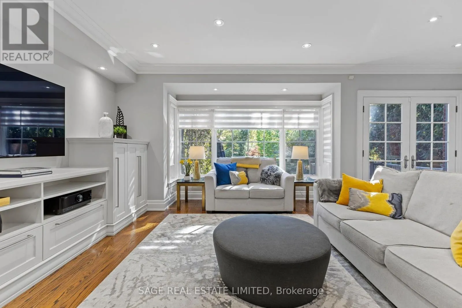 133 GLENGROVE AVENUE W