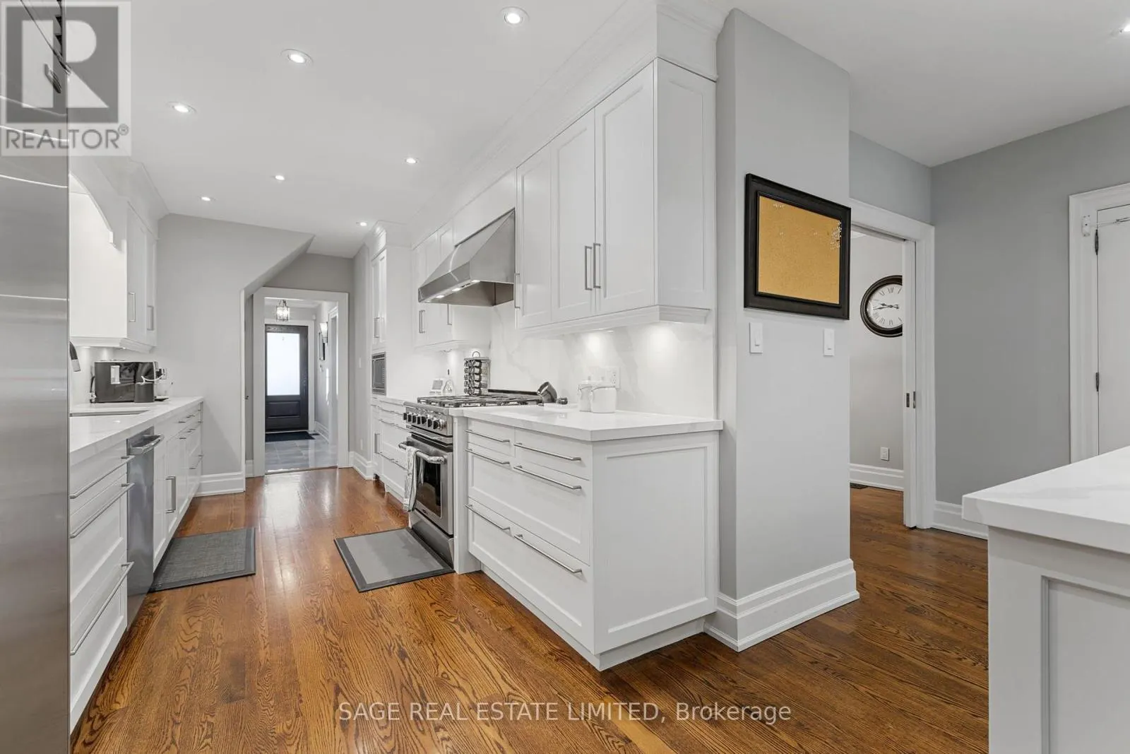 133 GLENGROVE AVENUE W