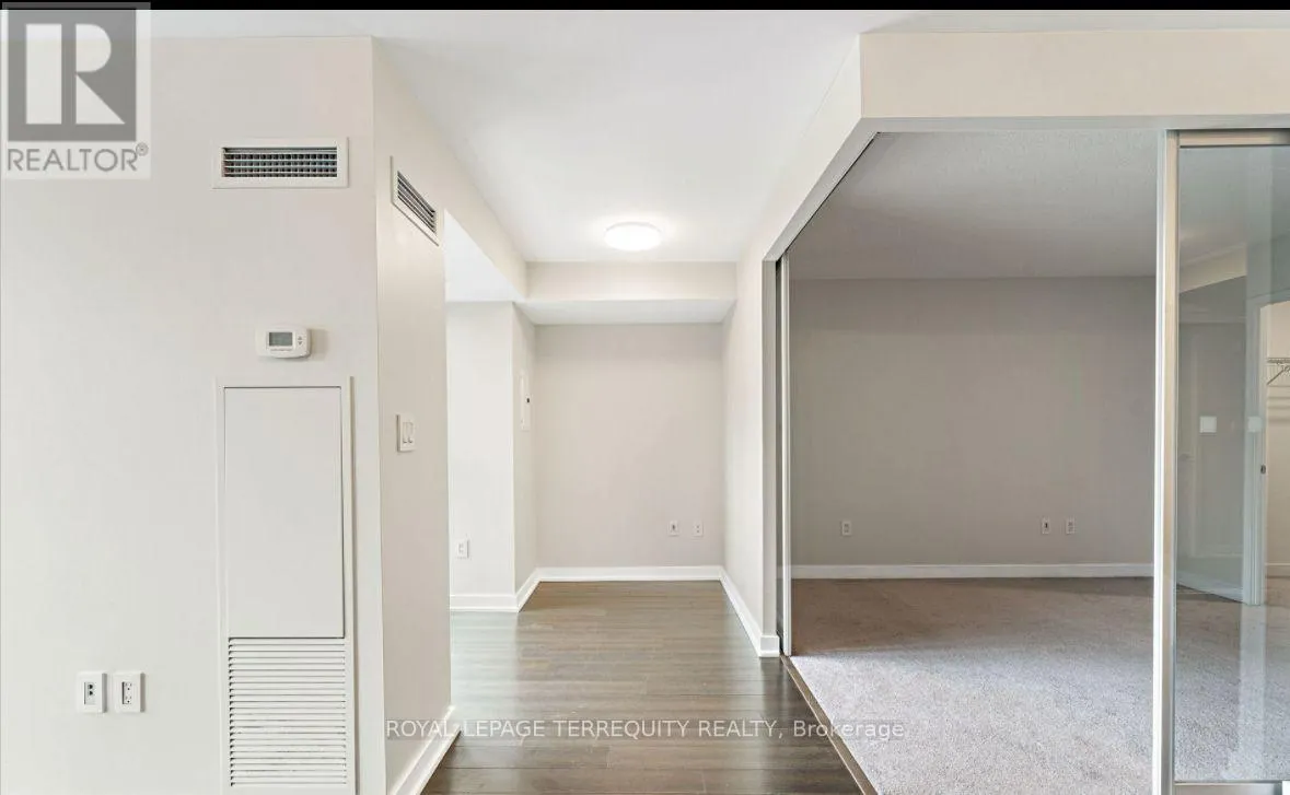 321 - 151 DAN LECKIE WAY