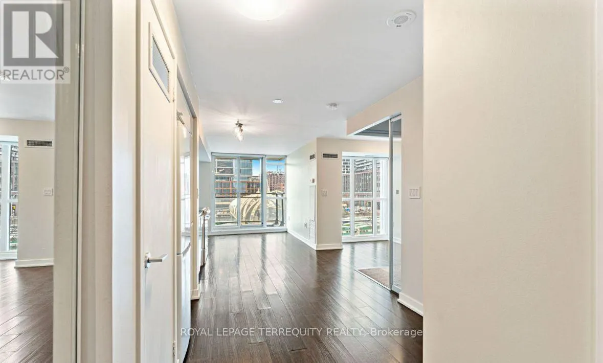 321 - 151 DAN LECKIE WAY
