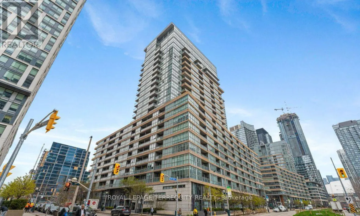 321 - 151 DAN LECKIE WAY