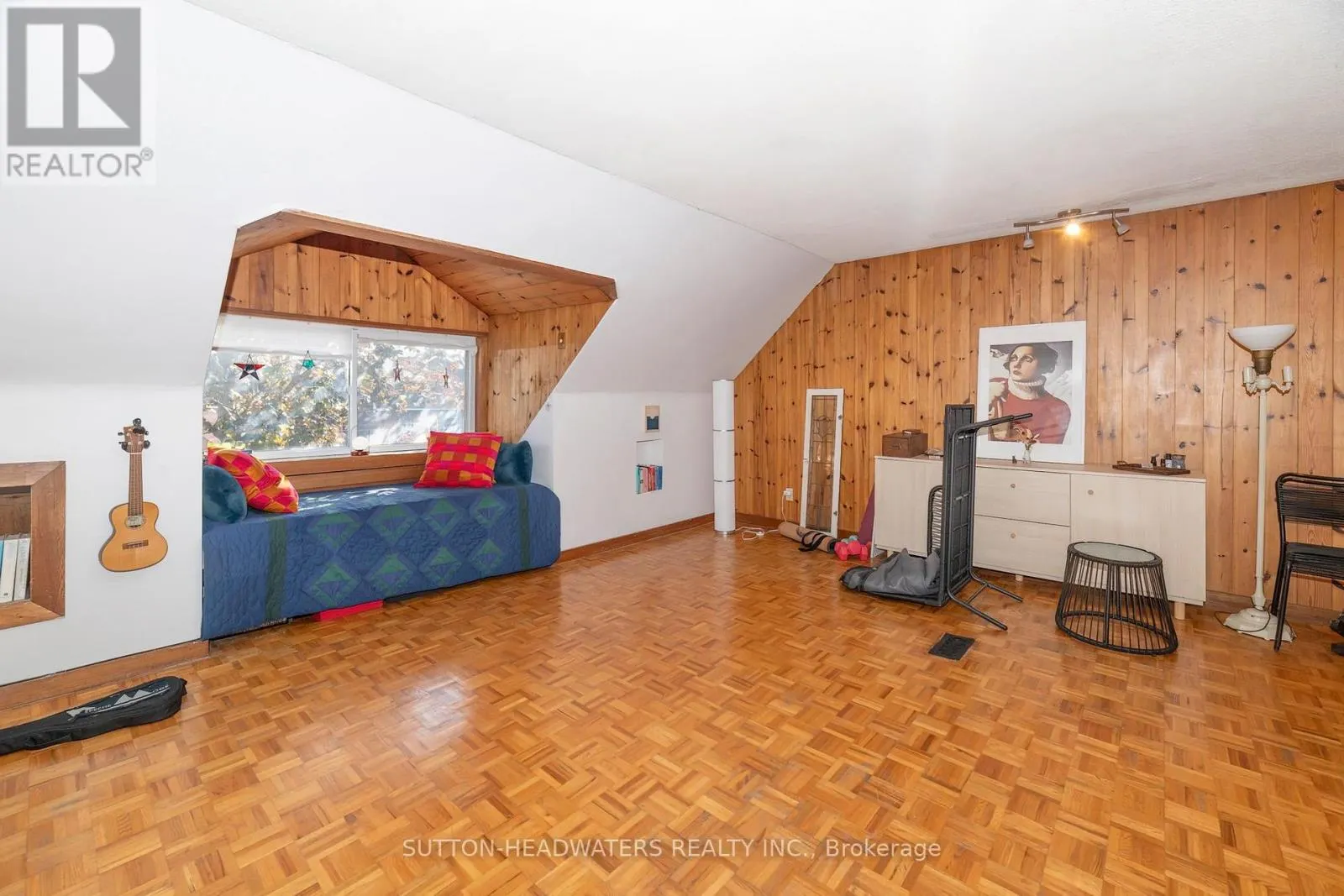 106 BARTON AVENUE
