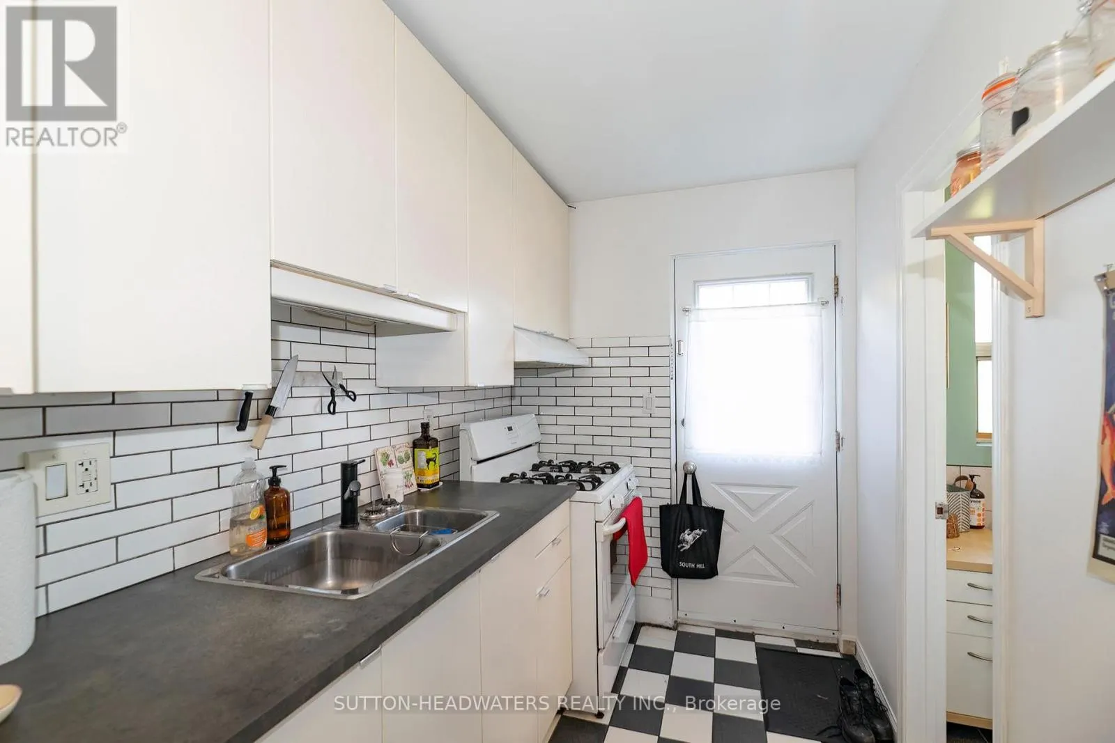 106 BARTON AVENUE