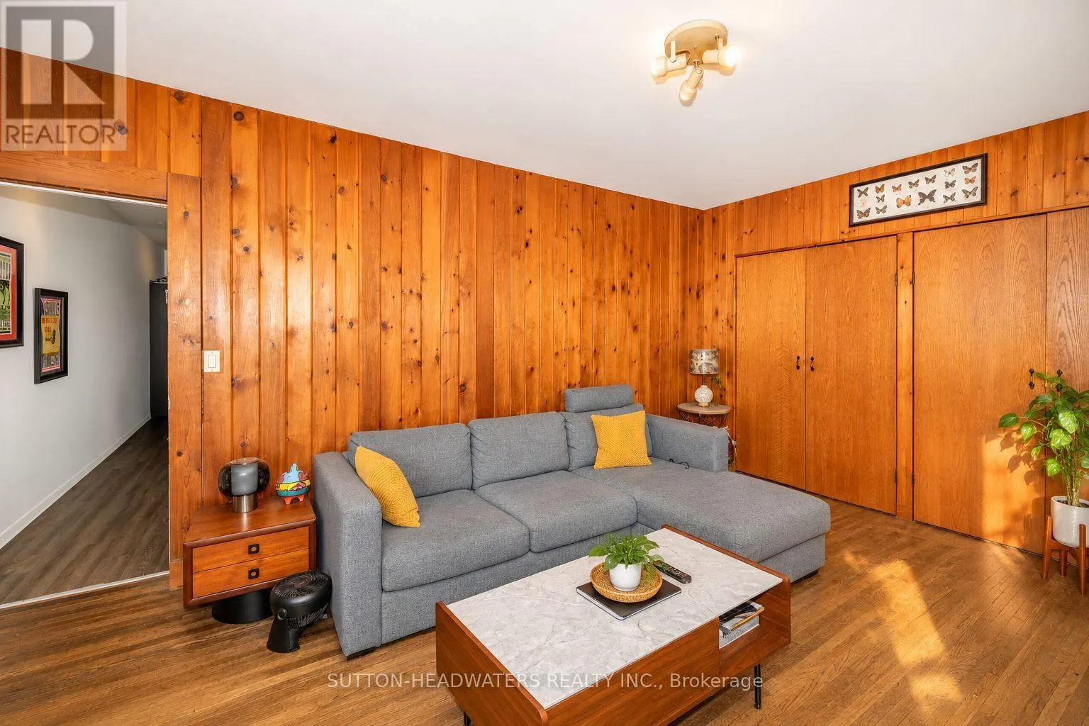 106 BARTON AVENUE