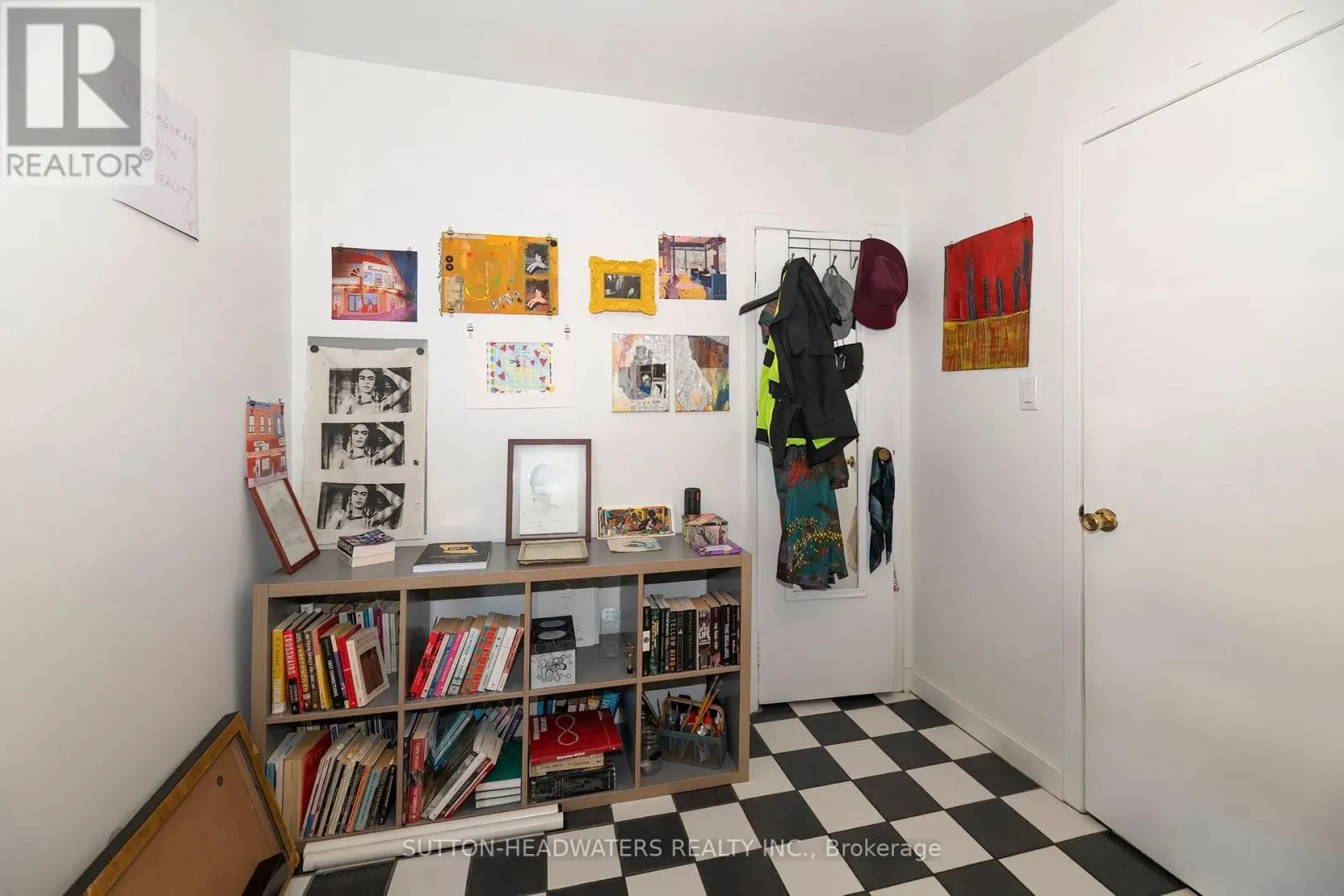 106 BARTON AVENUE