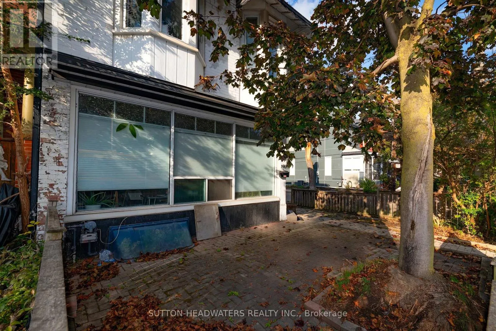 106 BARTON AVENUE